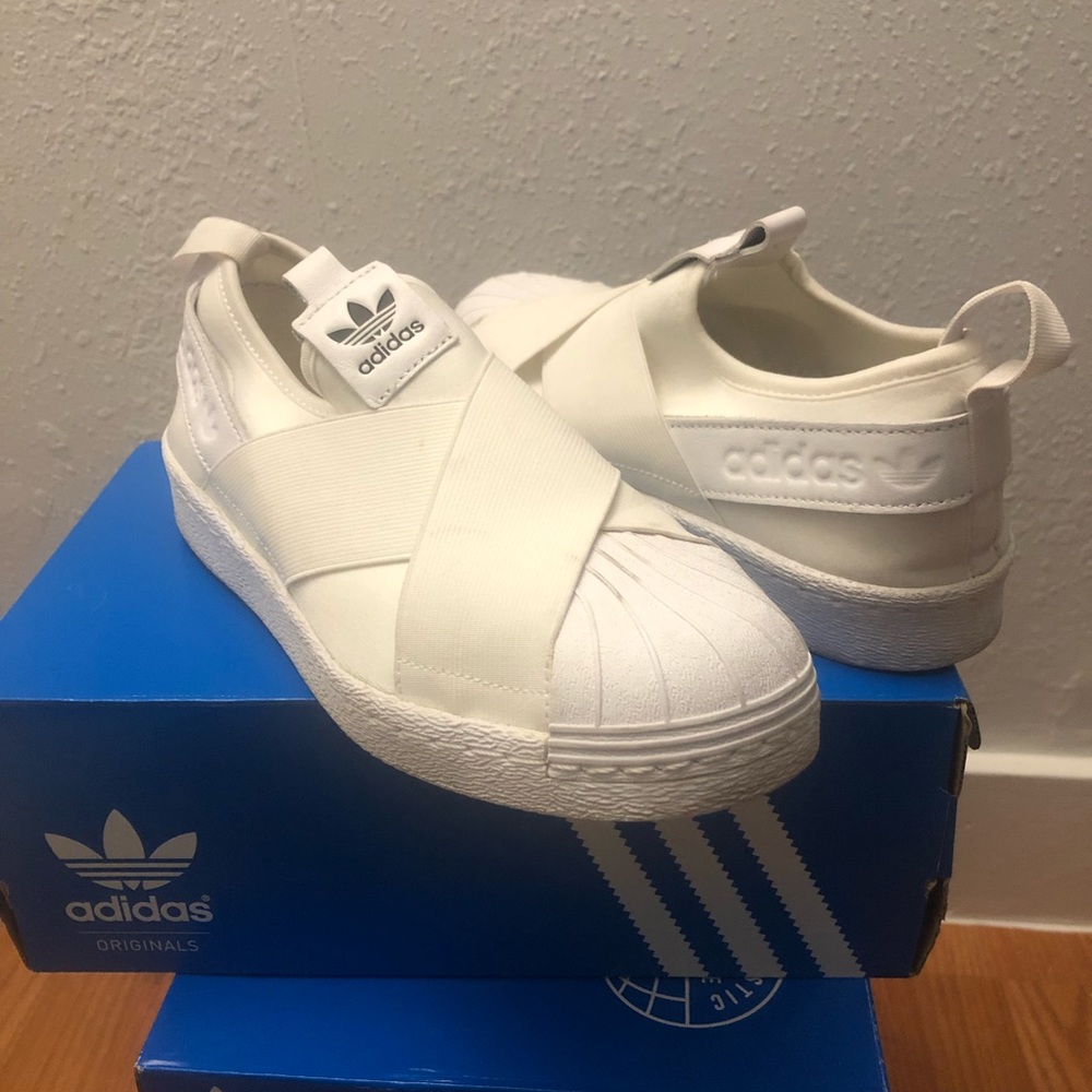Adidas Womens EVERYN SLIPON shoes